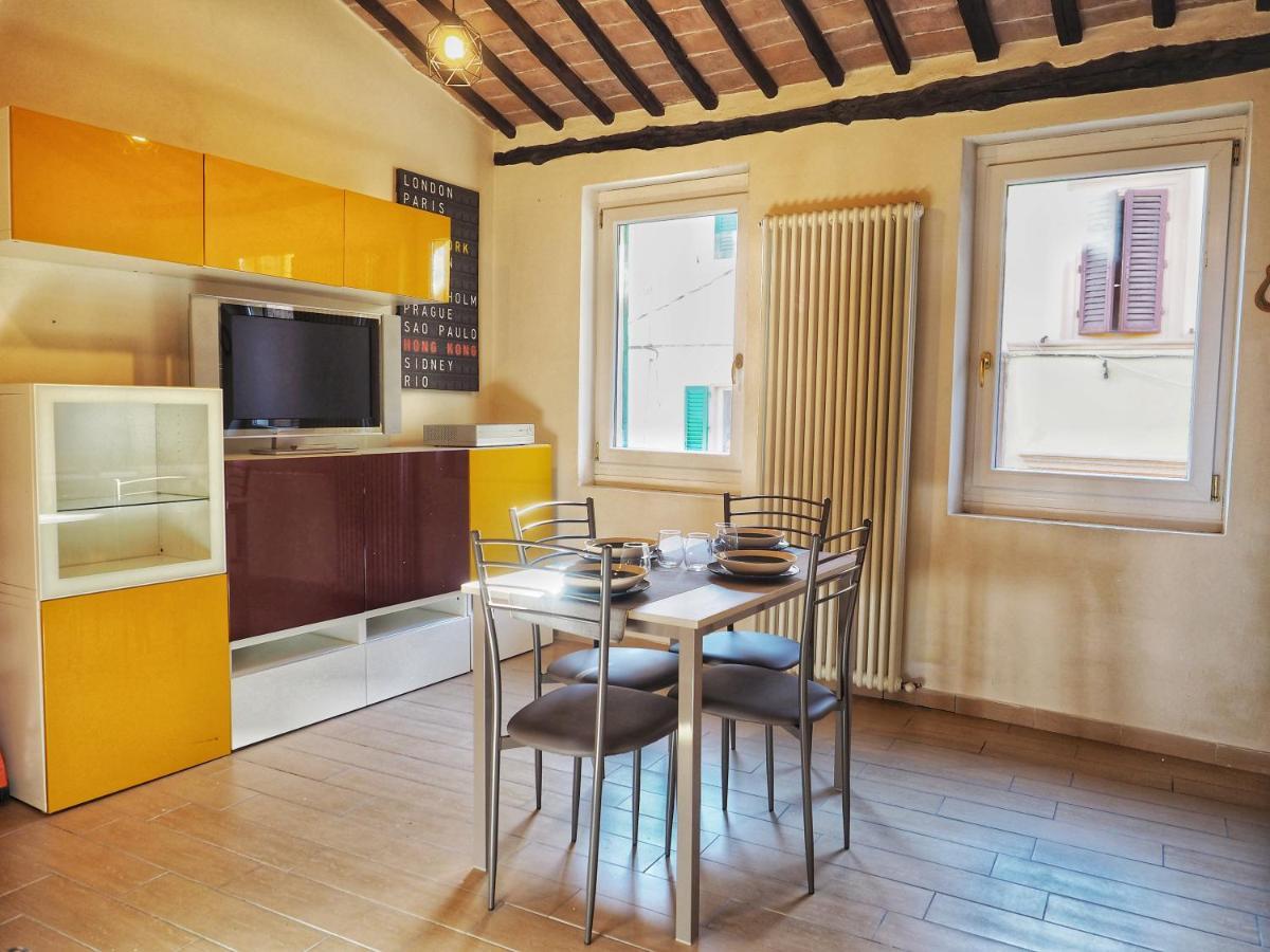 Vallerozzi House By Francigenaapartments Siena Kültér fotó
